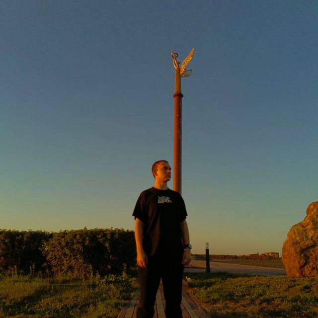 Денис Волохин